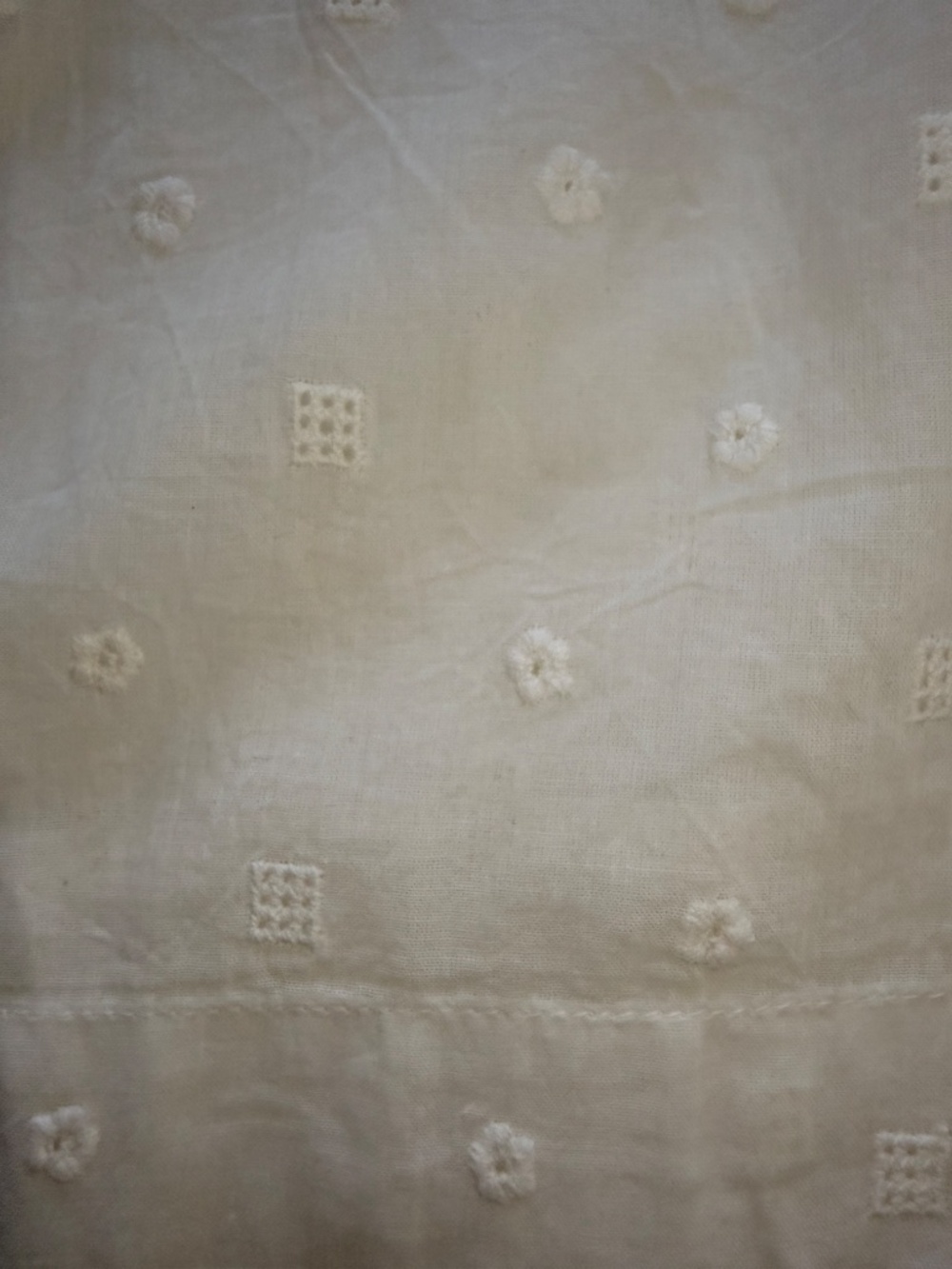 Doen Ruffle Blouse - Picture 4 of 6